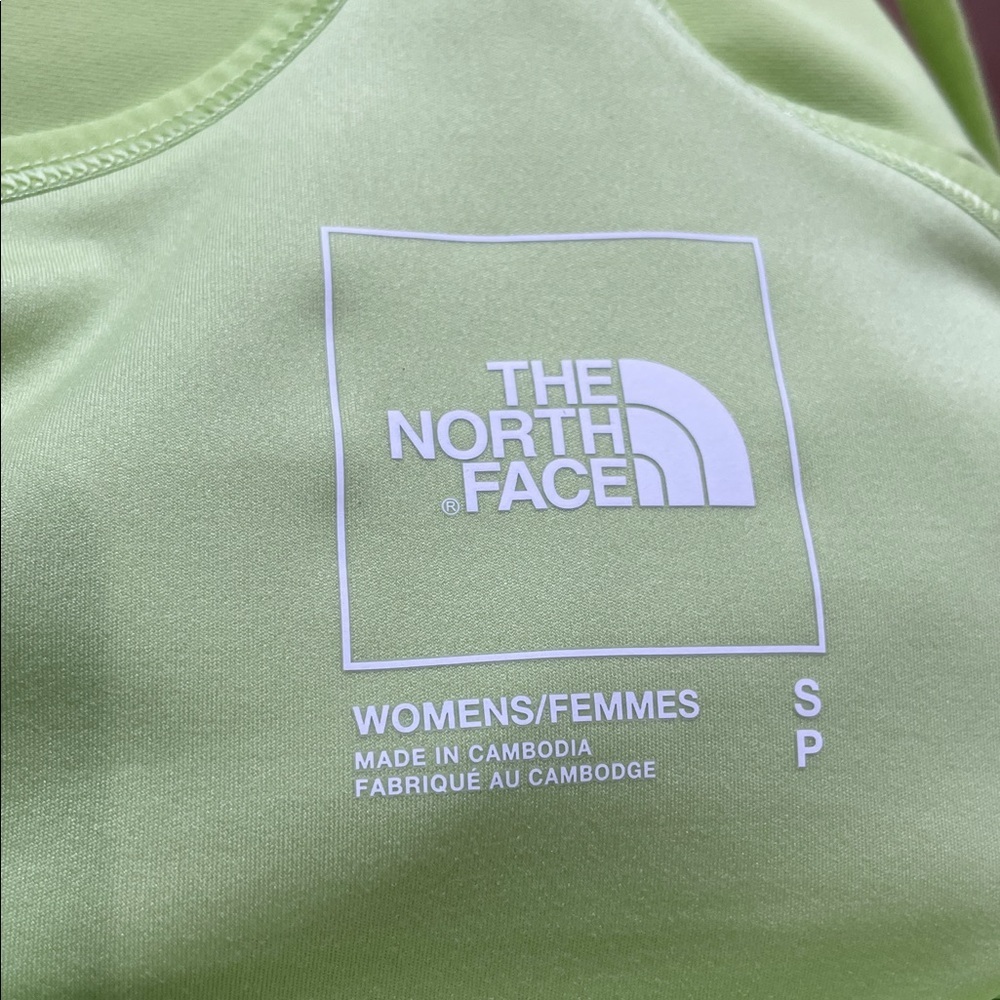 North Face Women's Arque Hike Dress in Sharp Green Built In Shorts Athletic - Picture 14 of 16